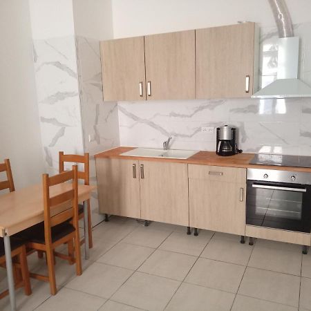T2 Neuf Sete Centre Ville Bagian luar foto