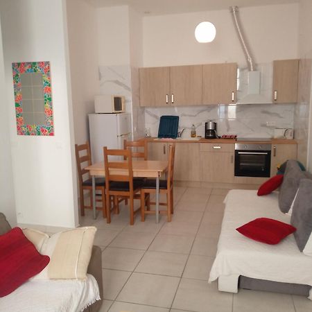 T2 Neuf Sete Centre Ville Bagian luar foto